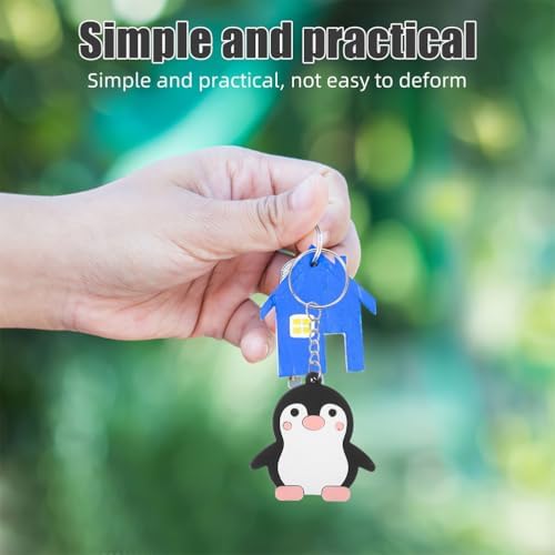 LUOZZY 40pcs Penguin Keychains Winter Party Favors for Kids and Adults
