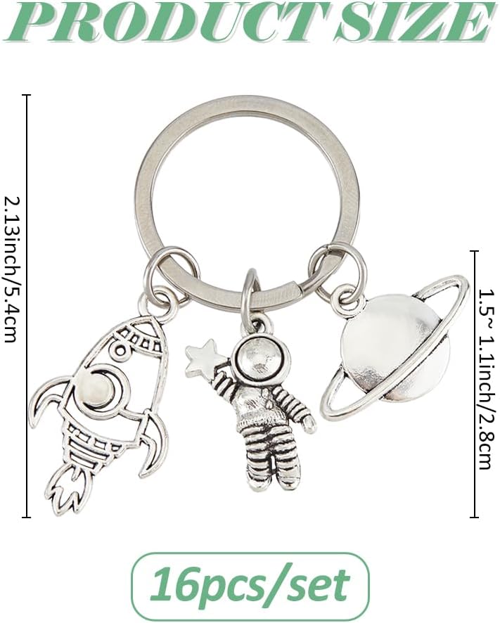 SUPERFINDINGS 16Pcs Space Astronaut Keychain Set