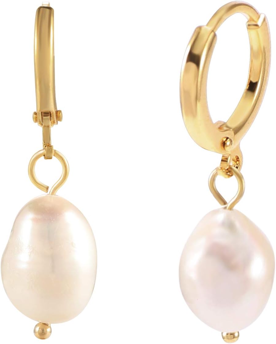 XYJZXY Gold Huggie Hoop Earrings with Charm