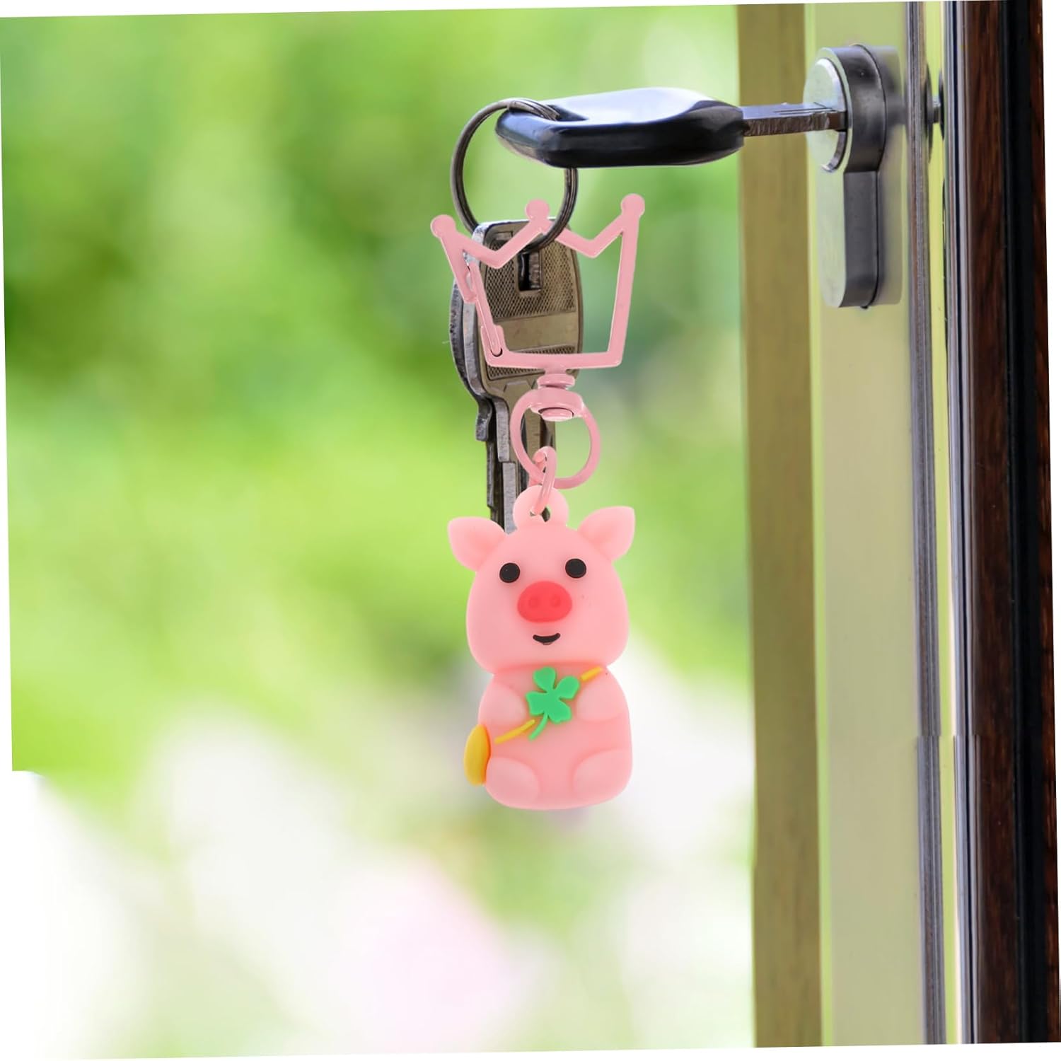IMIKEYA 20pcs Cute Pig Keychain Four Leaf Lucky Pendant Set with Organza Bag