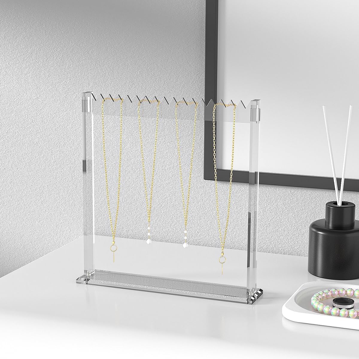 Coward Acrylic Necklace Holder Stand Clear Color