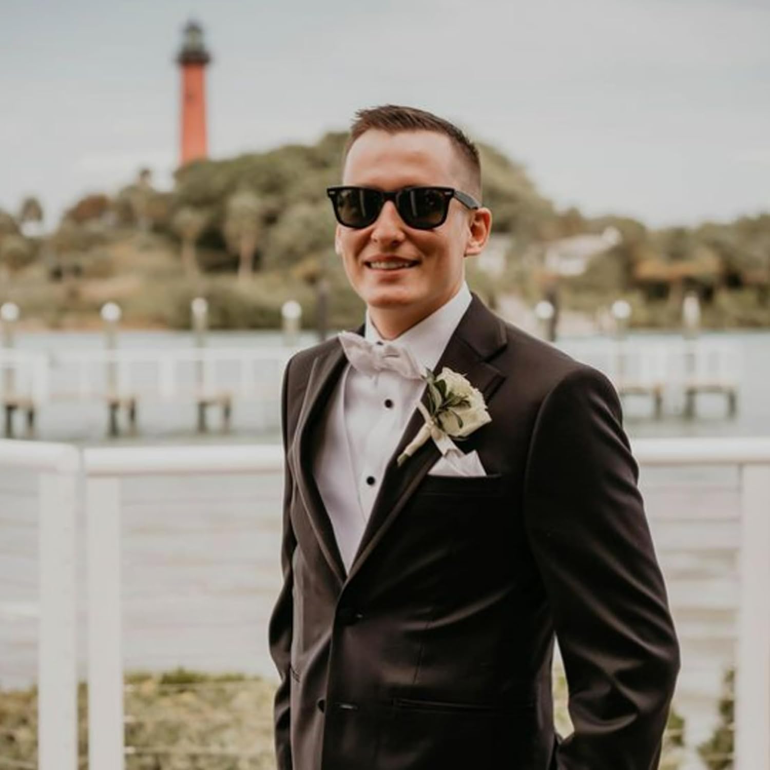 8 Pack Groomsmen Sunglasses - Wedding Accessories