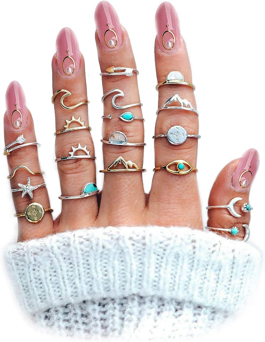 FUTIMELY Boho Retro Stackable Rings Set for Women