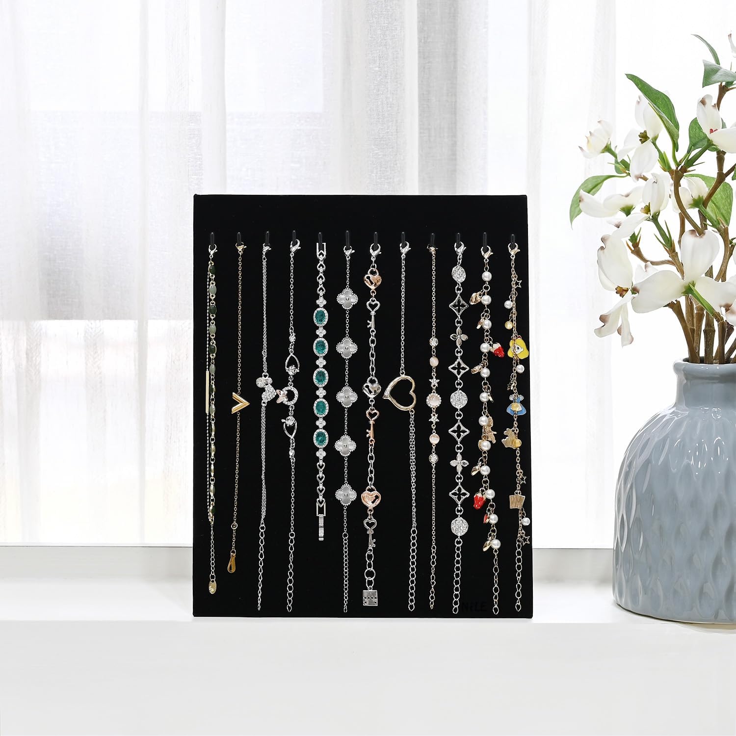 MOOCA 12-Hook Bracelet Display with Easel Stand 2 Pcs Set Black Velvet