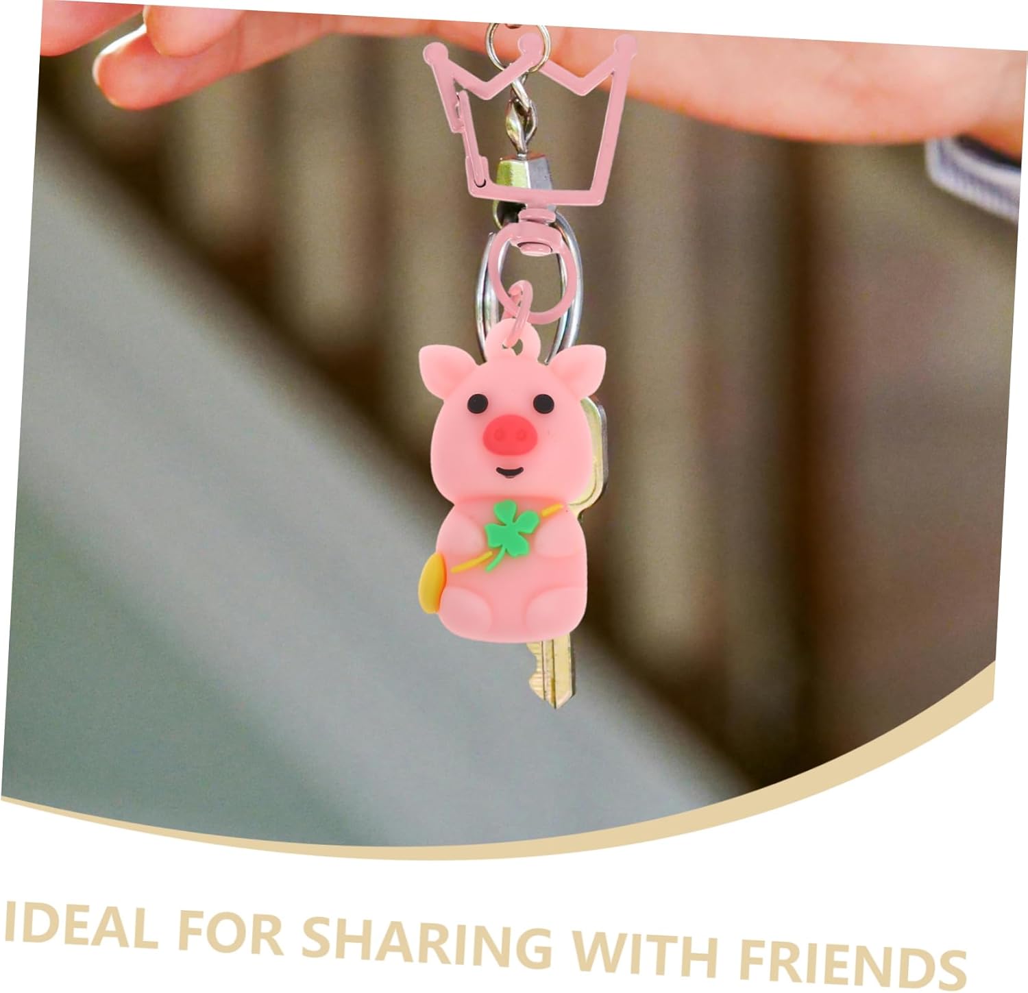 Mobestech 20pcs Cute Pig Keychains for St Patricks Day Party Favors