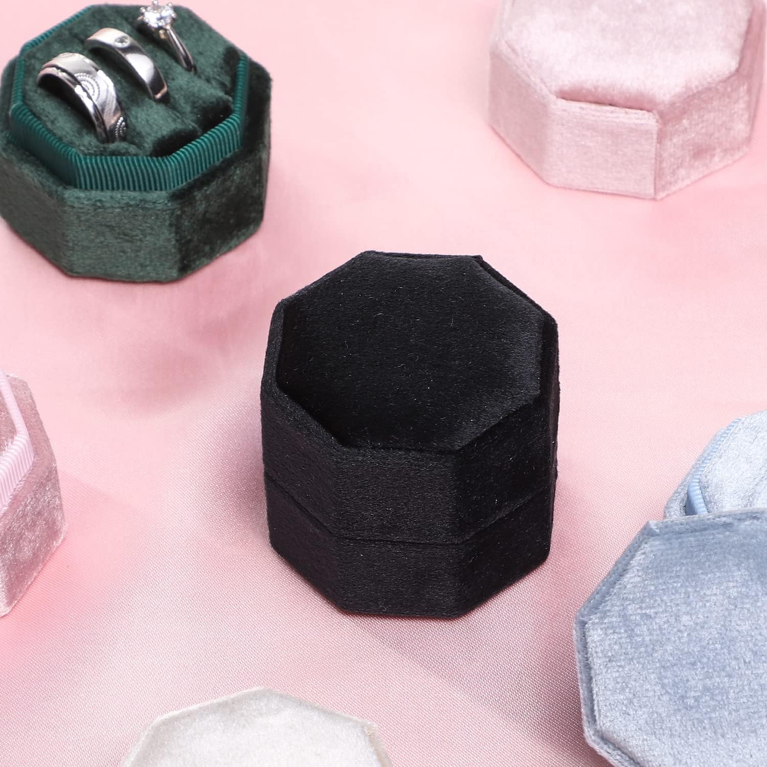 WantGor Velvet Ring Box with 3 Slots Black