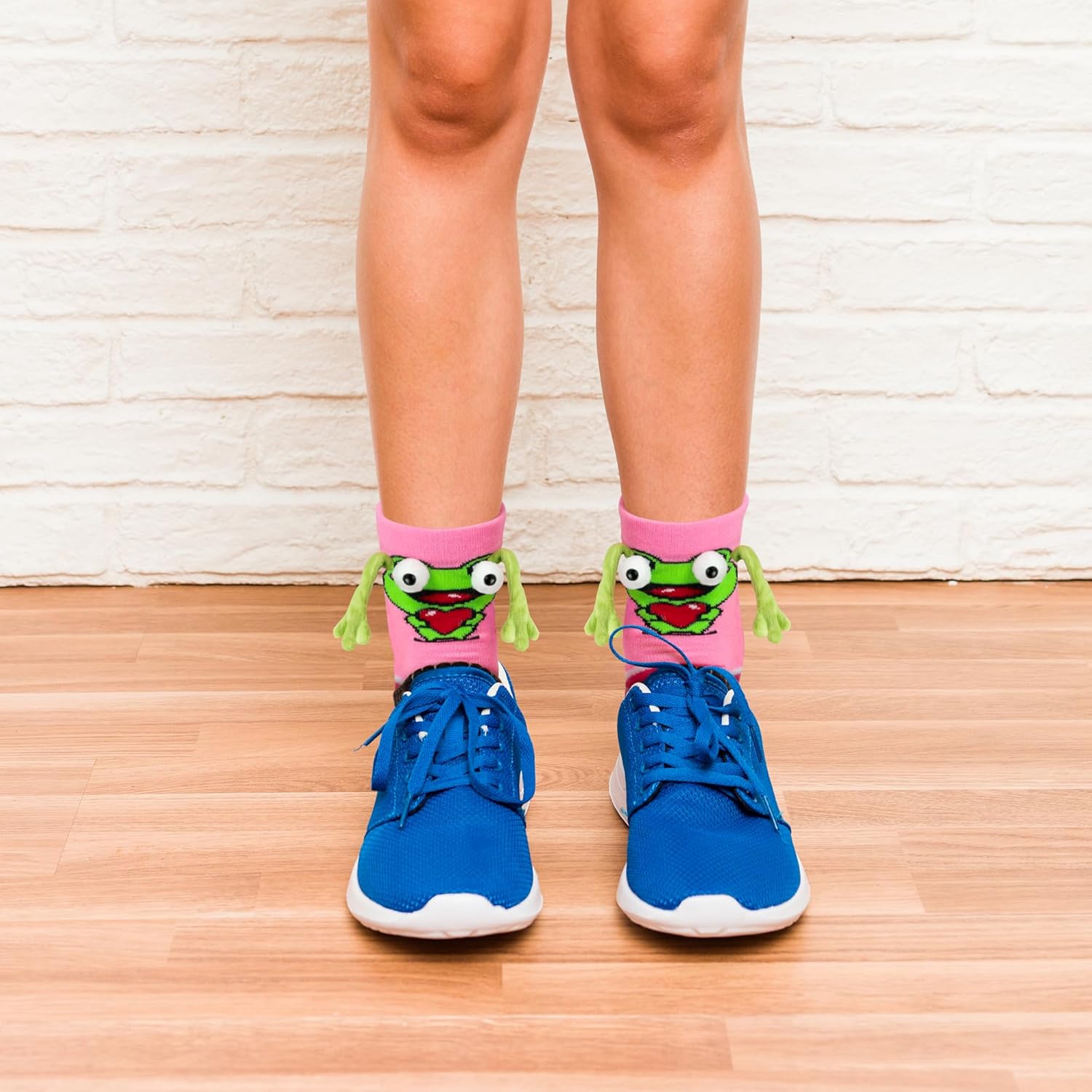 CUweipeng Magnetic Hold Hands Socks 2 Pairs